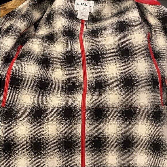 Chanel Red Leather Women's Jacket, S - Picture 10 of 12